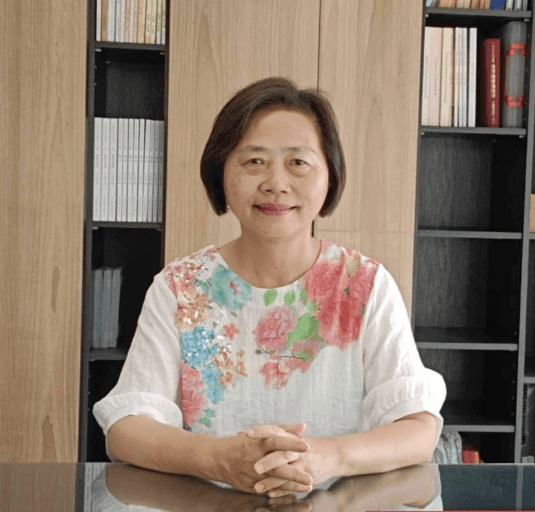 第八屆理事長 林宜靜 女士